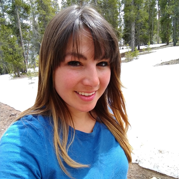 Meet your Posher, Dani - Picture 1 of 1